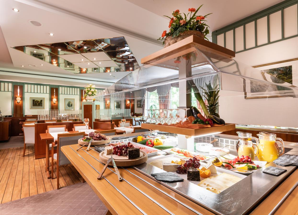 Parkhotel Штадталлендорф Экстерьер фото